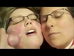 BBW Amateur Teen Share Facials