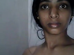 Kerala girl show her boobs